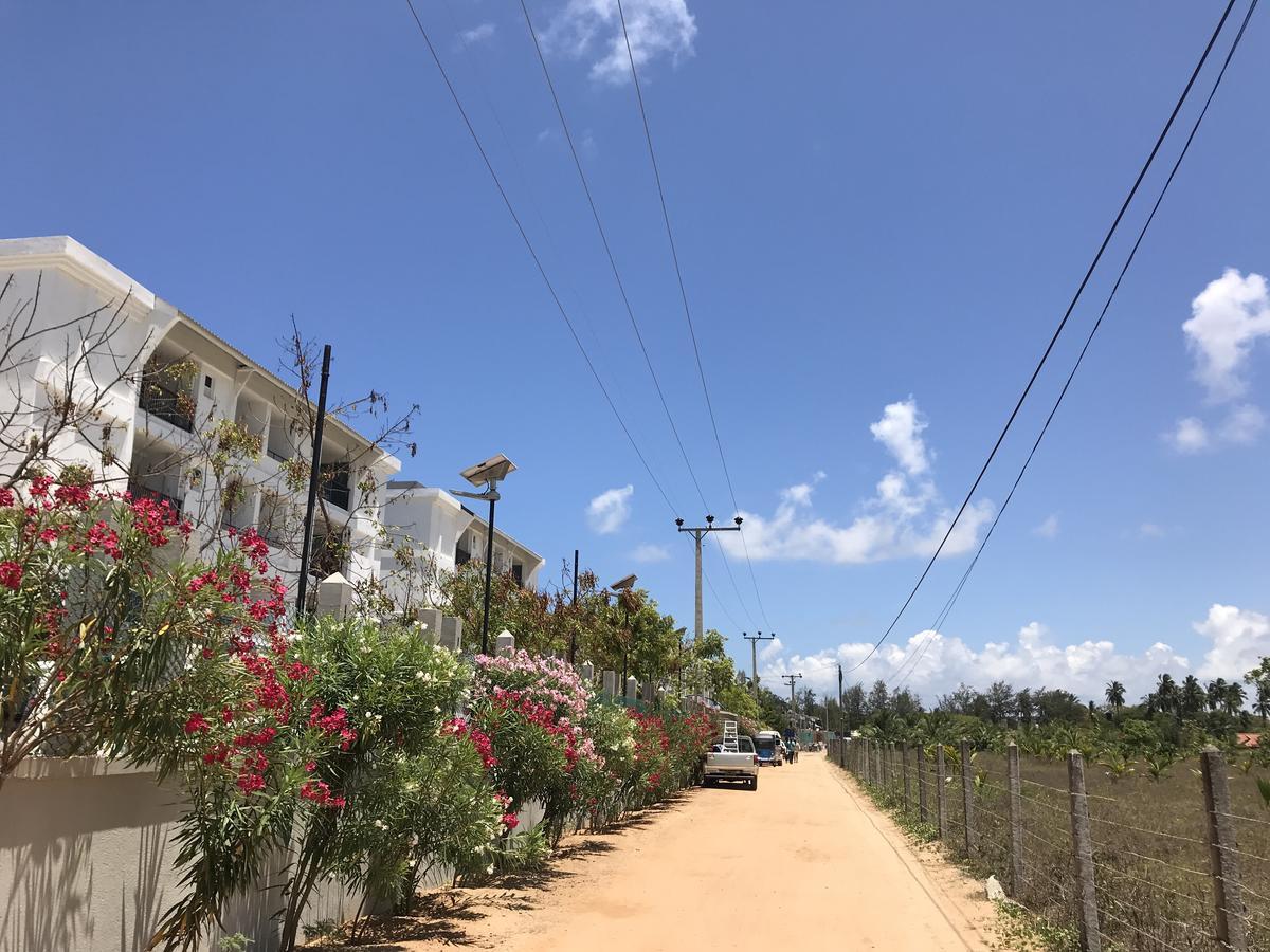 Araliya Oceanfront Condos Nilaveli, Trincomalee Exterior photo