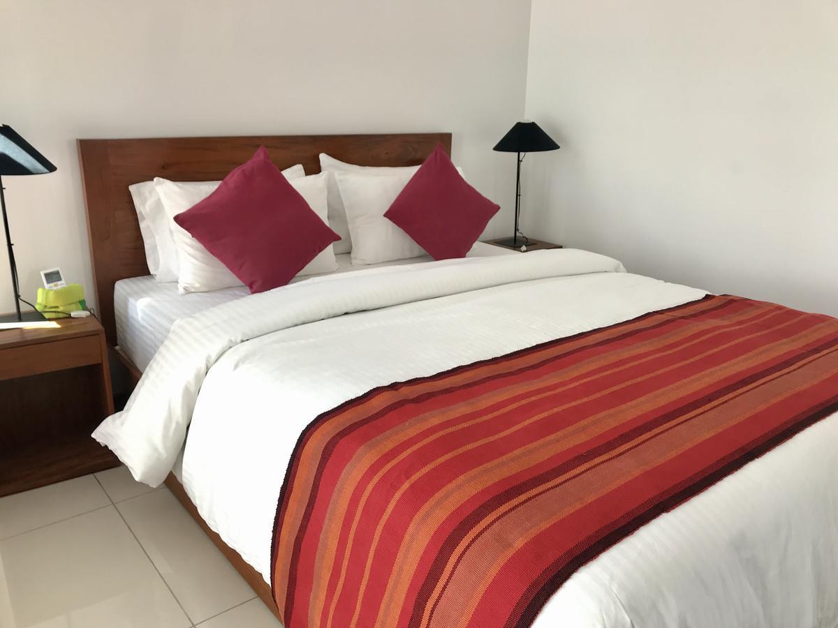 Araliya Oceanfront Condos Nilaveli, Trincomalee Exterior photo